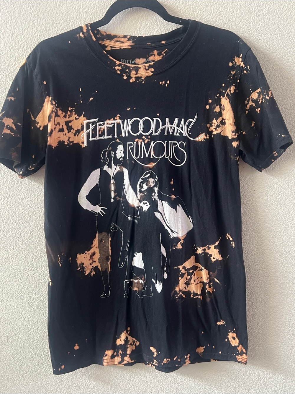 Fleetwood Mac 'Rumours' Bleached Black Band Tee